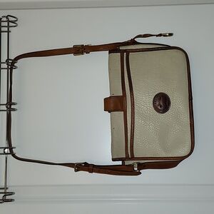 Dooney & Bourke leather hand bag